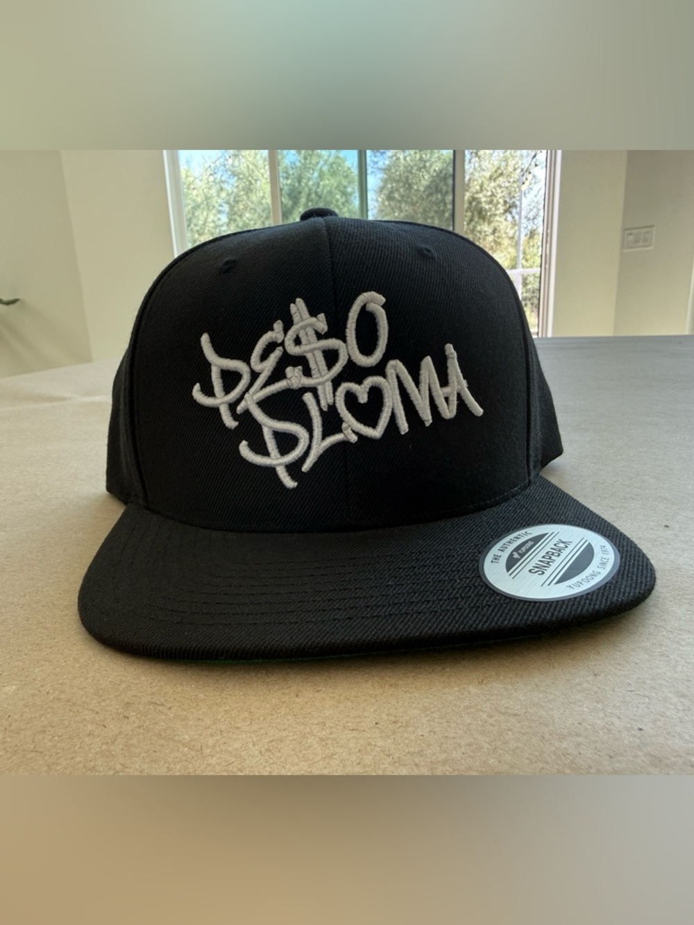The Classics Yupoong — Peso Pluma Concert Black Snapback Hat — Size OS - Picture 2 of 9